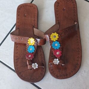 Bohemian style Leather Sandals size 6, Honduras with flowers, fits like size 7